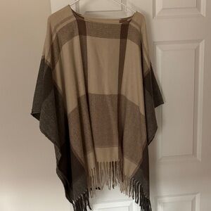 Universal Thread Plaid Poncho in Brown and Cream
